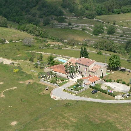Le Mas De La Chadeniere Villeneuve-de-Berg Quarto foto